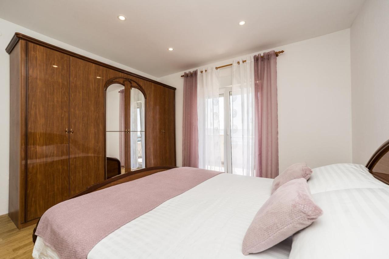 Apartments Marija スタリグラード エクステリア 写真