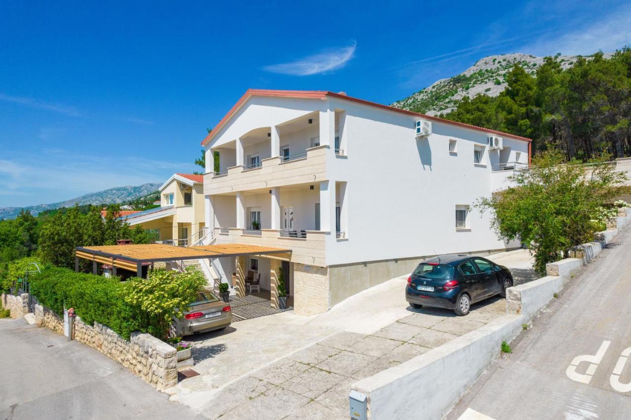 Apartments Marija スタリグラード エクステリア 写真